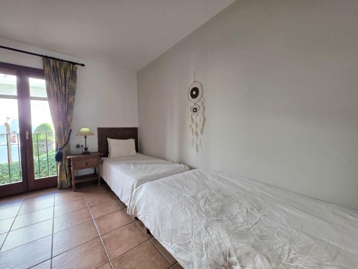 Image No.18-2 Bed Apartment for sale