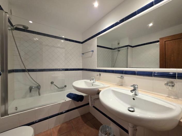 Image No.17-2 Bed Apartment for sale