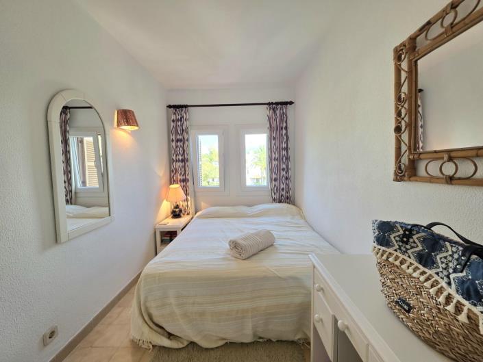 Image No.19-3 Bed Apartment for sale