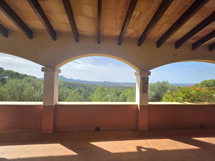 Image No.11-3 Bed Country House for sale