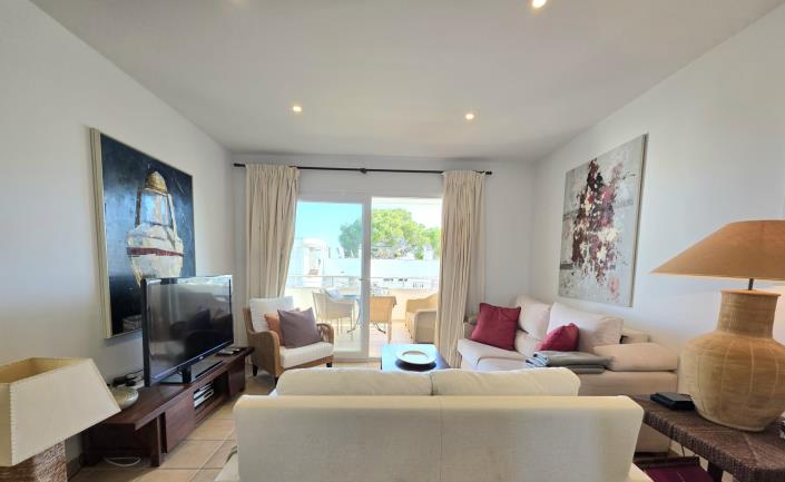 Image No.4-2 Bed Apartment for sale