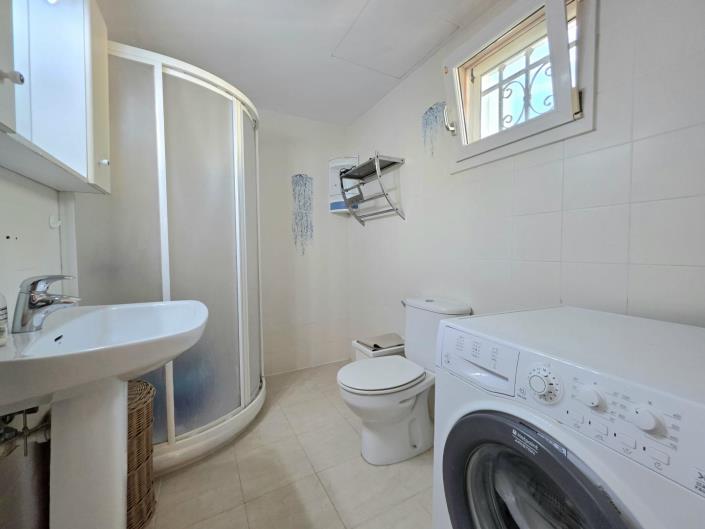 Image No.19-1 Bed Apartment for sale