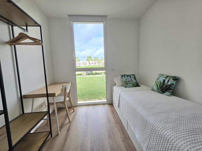 Image No.18-2 Bed Apartment for sale