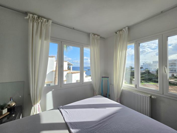 Image No.38-4 Bed House/Villa for sale