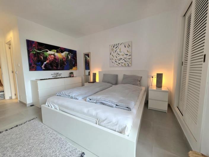 Image No.12-2 Bed Apartment for sale