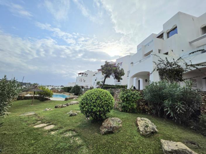 Image No.24-2 Bed Apartment for sale