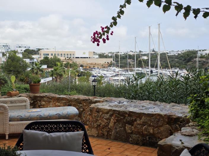 Image No.20-2 Bed Apartment for sale