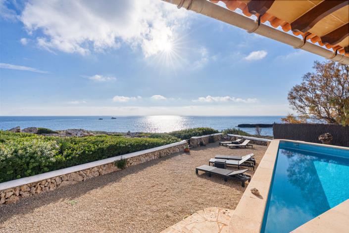 Image No.2-Maison / Villa de 4 chambres à vendre à Cala d'Or