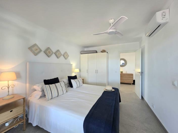 Image No.30-4 Bed Apartment for sale