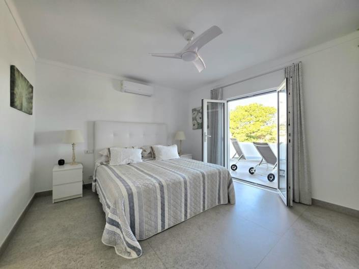 Image No.21-4 Bed Apartment for sale