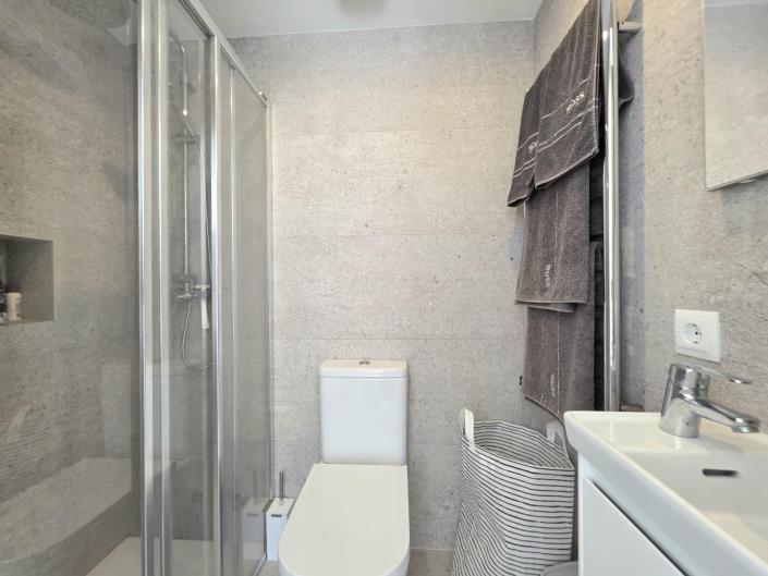 Image No.35-4 Bed Apartment for sale