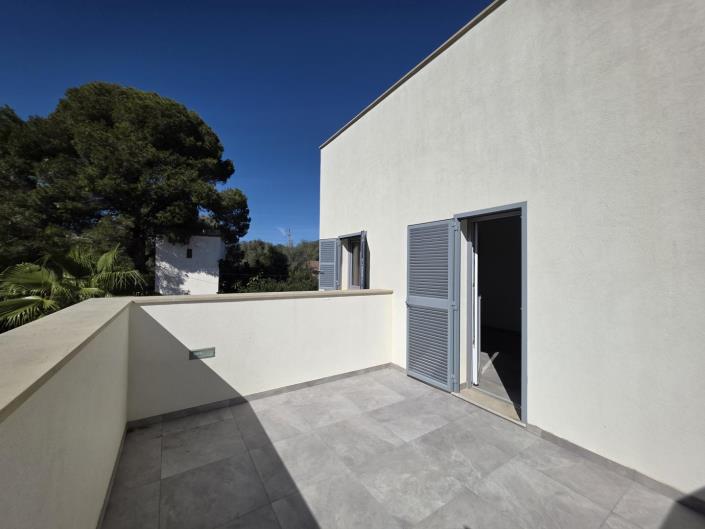 Image No.20-4 Bed Villa for sale