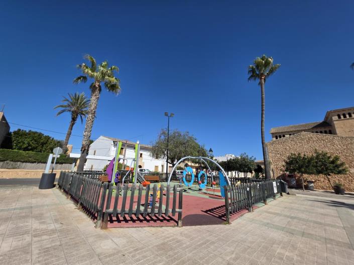 Image No.19-2 Bed Apartment for sale