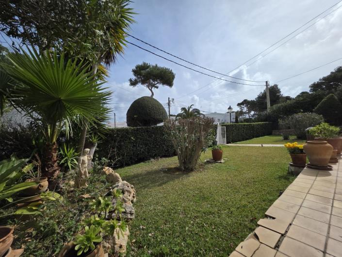 Image No.23-2 Bed Apartment for sale