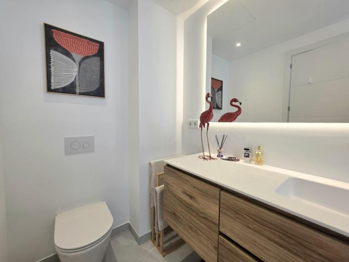 Image No.16-2 Bed Apartment for sale