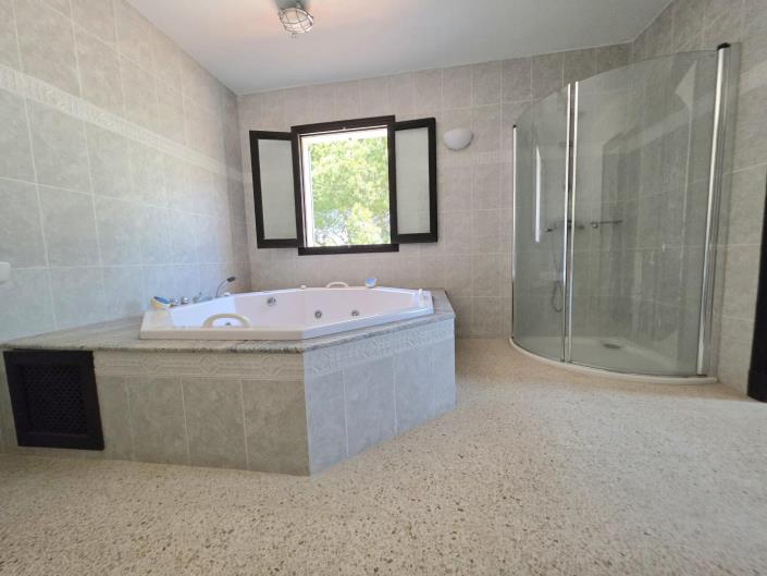 Image No.20-4 Bed House/Villa for sale