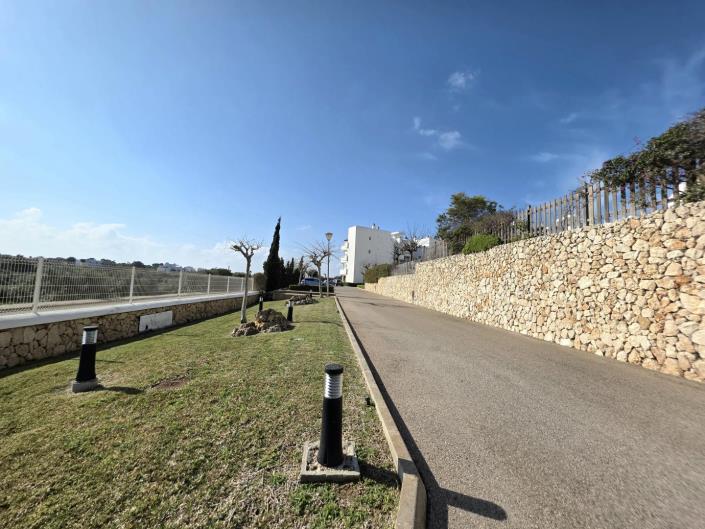 Image No.19-2 Bed Apartment for sale