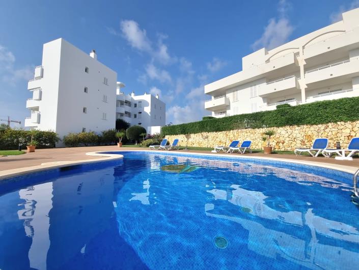 Image No.24-2 Bed Apartment for sale