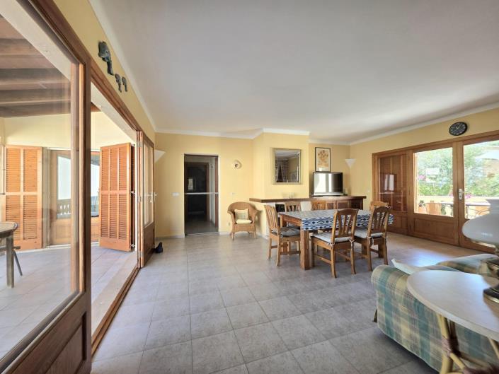 Image No.7-6 Bed Villa / Detached for sale