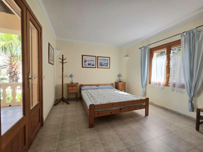 Image No.18-6 Bed Villa / Detached for sale