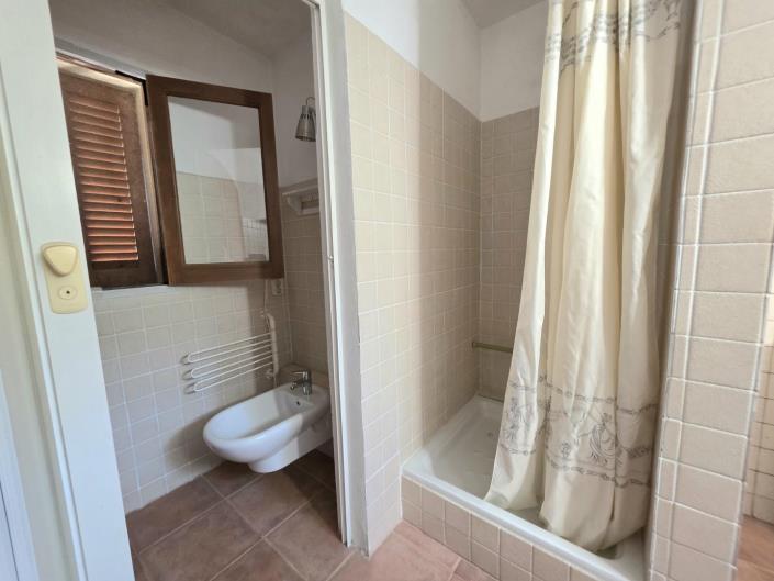 Image No.32-6 Bed Villa / Detached for sale