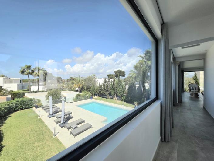 Image No.29-4 Bed Villa for sale