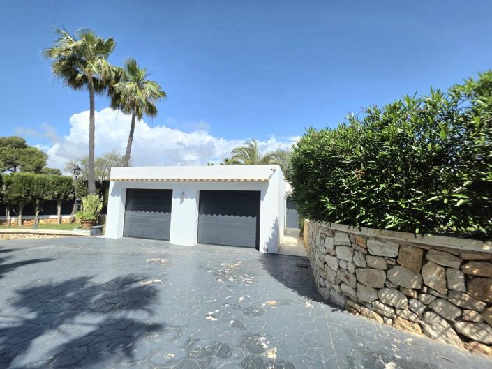Image No.36-4 Bed Villa for sale