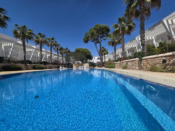 Image No.34-2 Bed Villa / Detached for sale