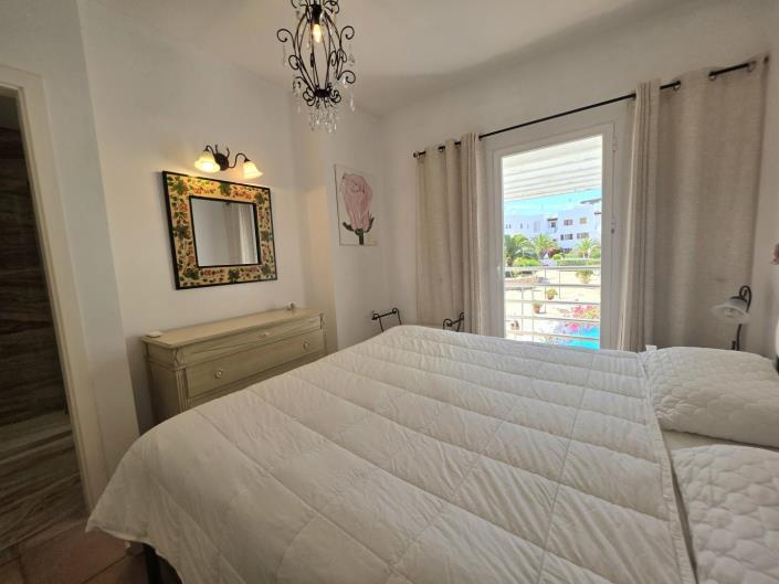 Image No.22-2 Bed Villa / Detached for sale