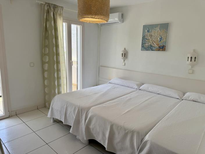 Image No.14-2 Bed Apartment for sale