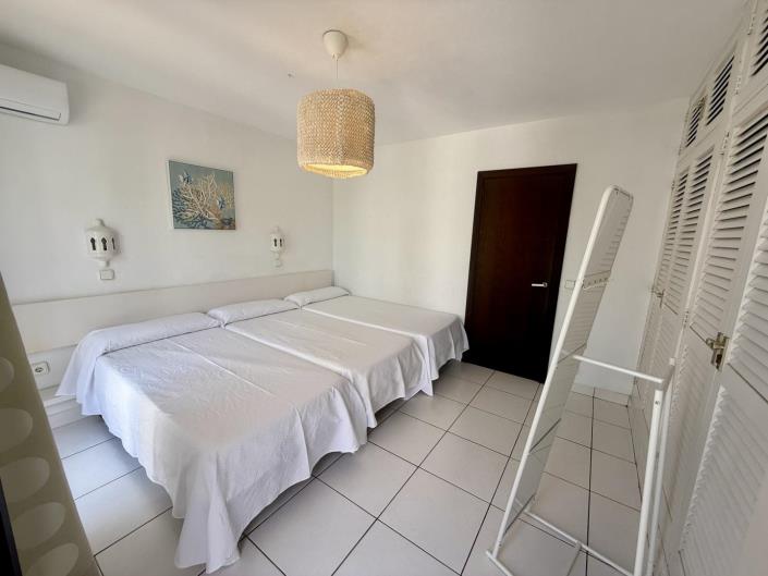 Image No.15-2 Bed Apartment for sale