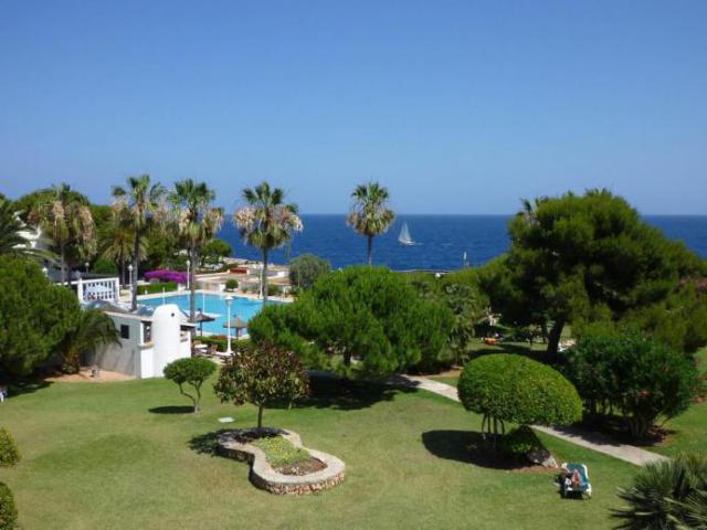 Image No.20-2 Bed Apartment for sale
