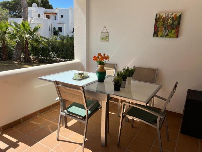 Image No.12-2 Bed Apartment for sale