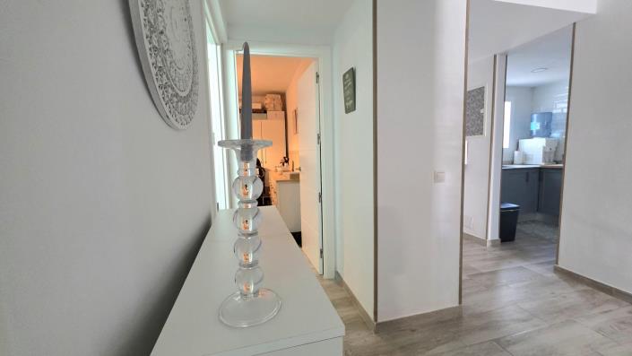 Image No.17-2 Bed Apartment for sale