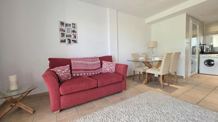 Image No.5-2 Bed Apartment for sale