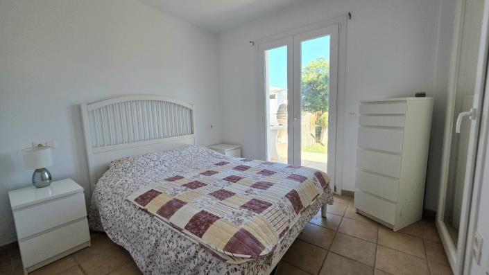 Image No.17-2 Bed Apartment for sale