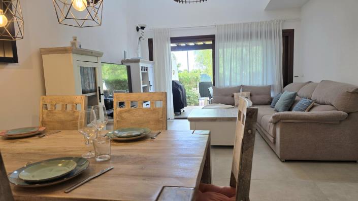Image No.6-4 Bed Townhouse for sale