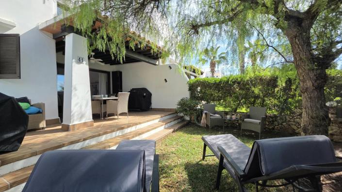Image No.11-4 Bed Townhouse for sale