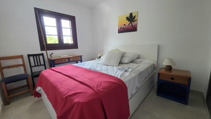 Image No.18-4 Bed Townhouse for sale