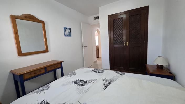 Image No.22-4 Bed Townhouse for sale