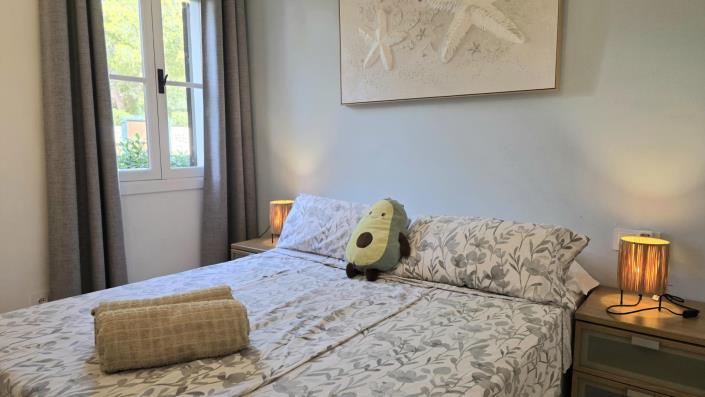 Image No.11-1 Bed Apartment for sale