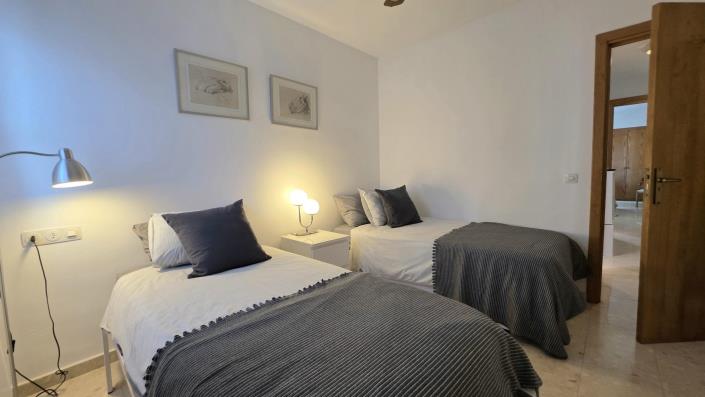 Image No.19-2 Bed Apartment for sale