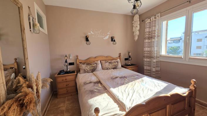 Image No.21-2 Bed Apartment for sale