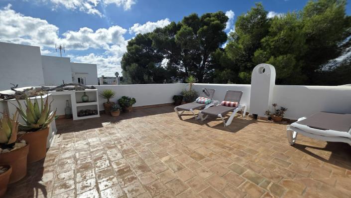 Image No.14-1 Bed Apartment for sale