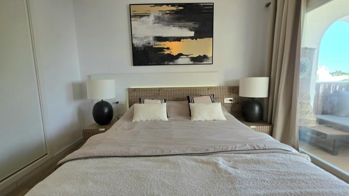 Image No.19-1 Bed Apartment for sale