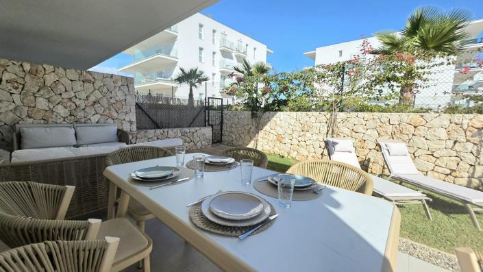 Image No.17-2 Bed Apartment for sale
