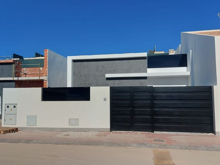 Image No.1-2 Bed Property for sale