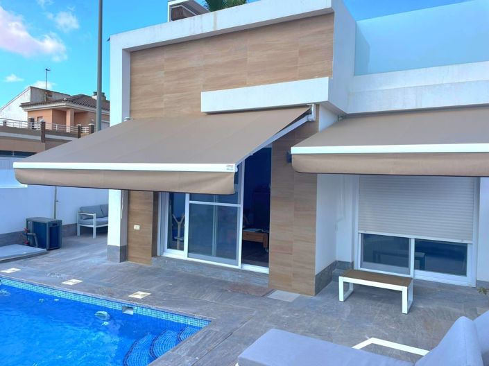 Image No.1-3 Bed Property for sale