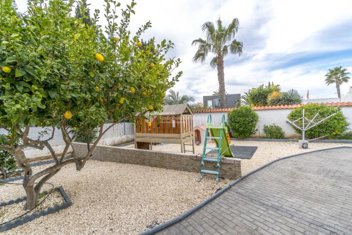 Image No.22-4 Bed Villa for sale