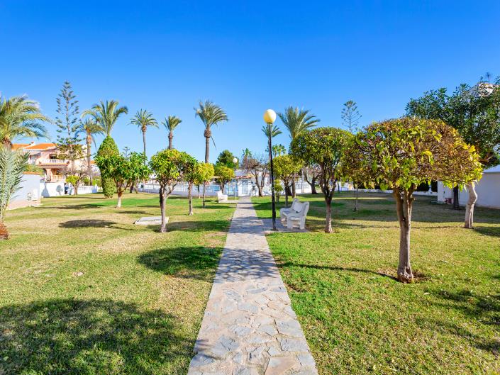 Image No.36-4 Bed Townhouse for sale